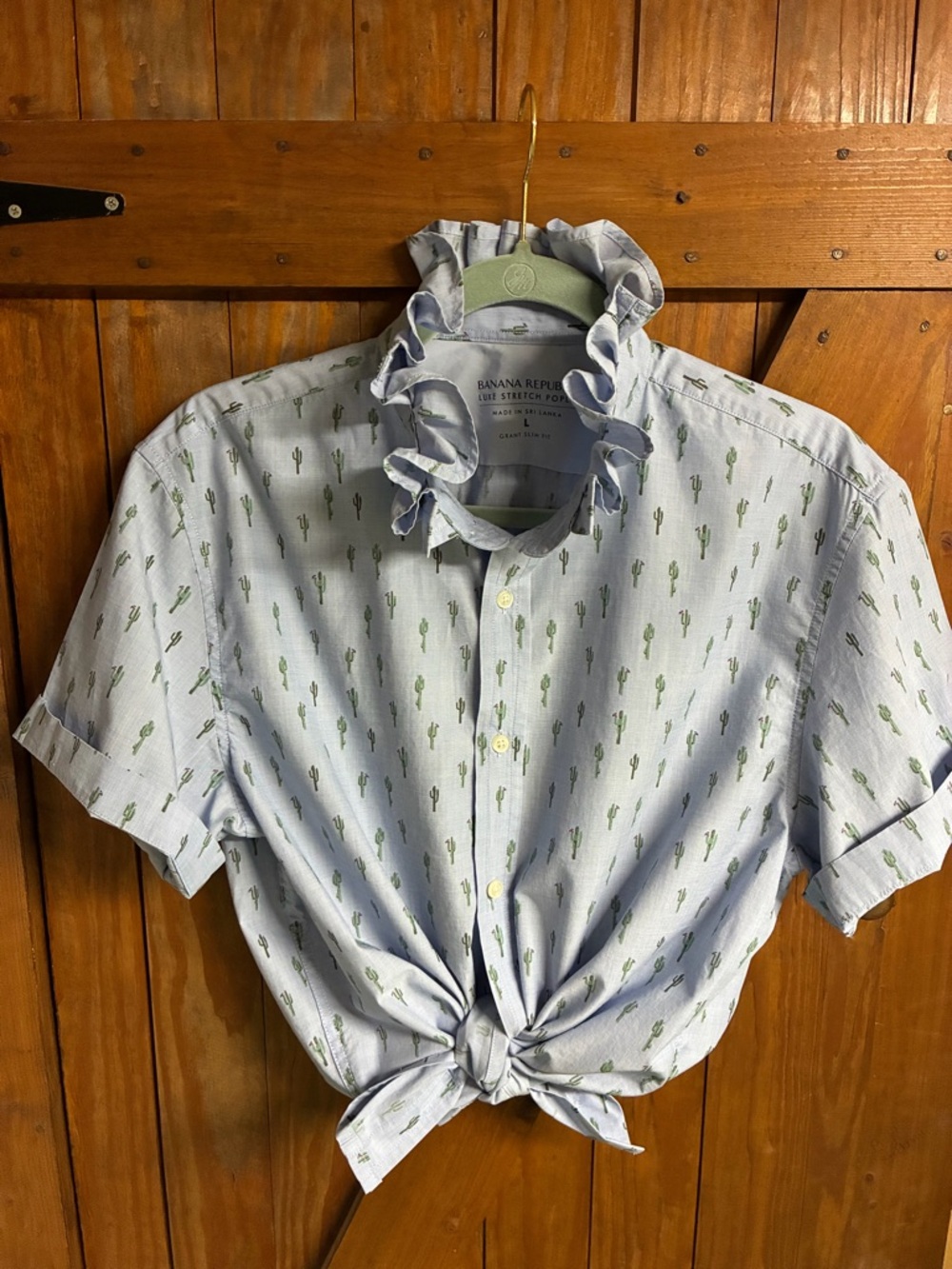 Banana Republic Light Blue Cactus Print Ruffle Tie-Front Blouse